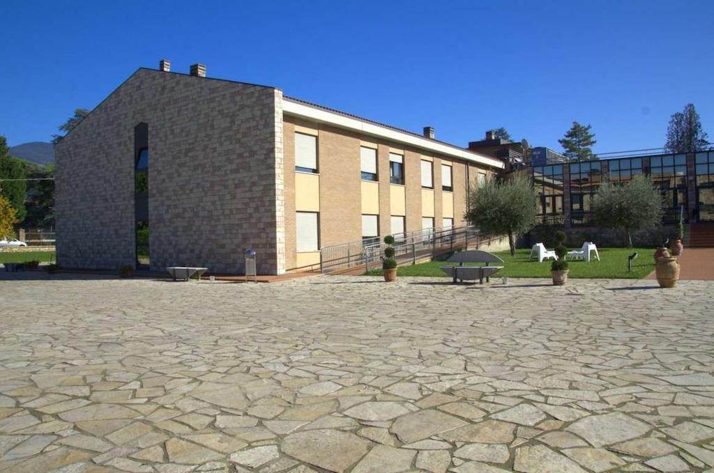 Th Assisi - Casa Leonori Hotel Exterior foto